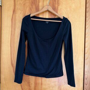 Banana Republic scoop neck long sleeve top